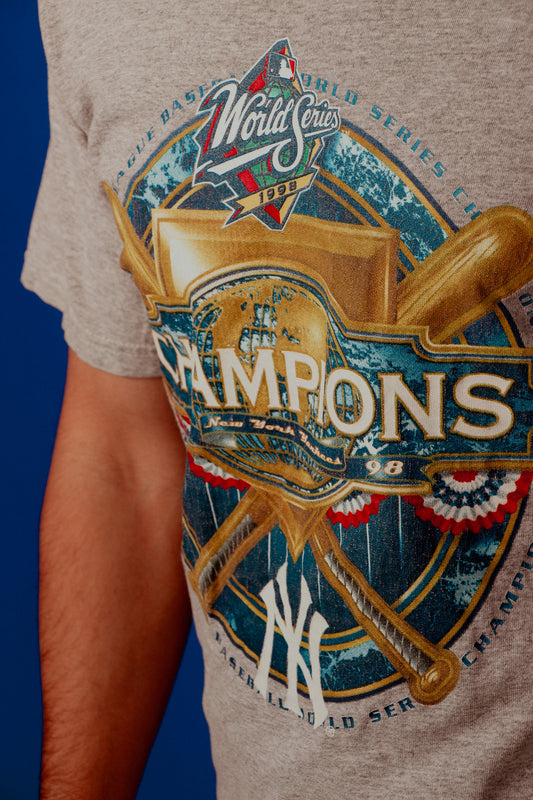 1998 MLB Yankees Champions T-Shirt