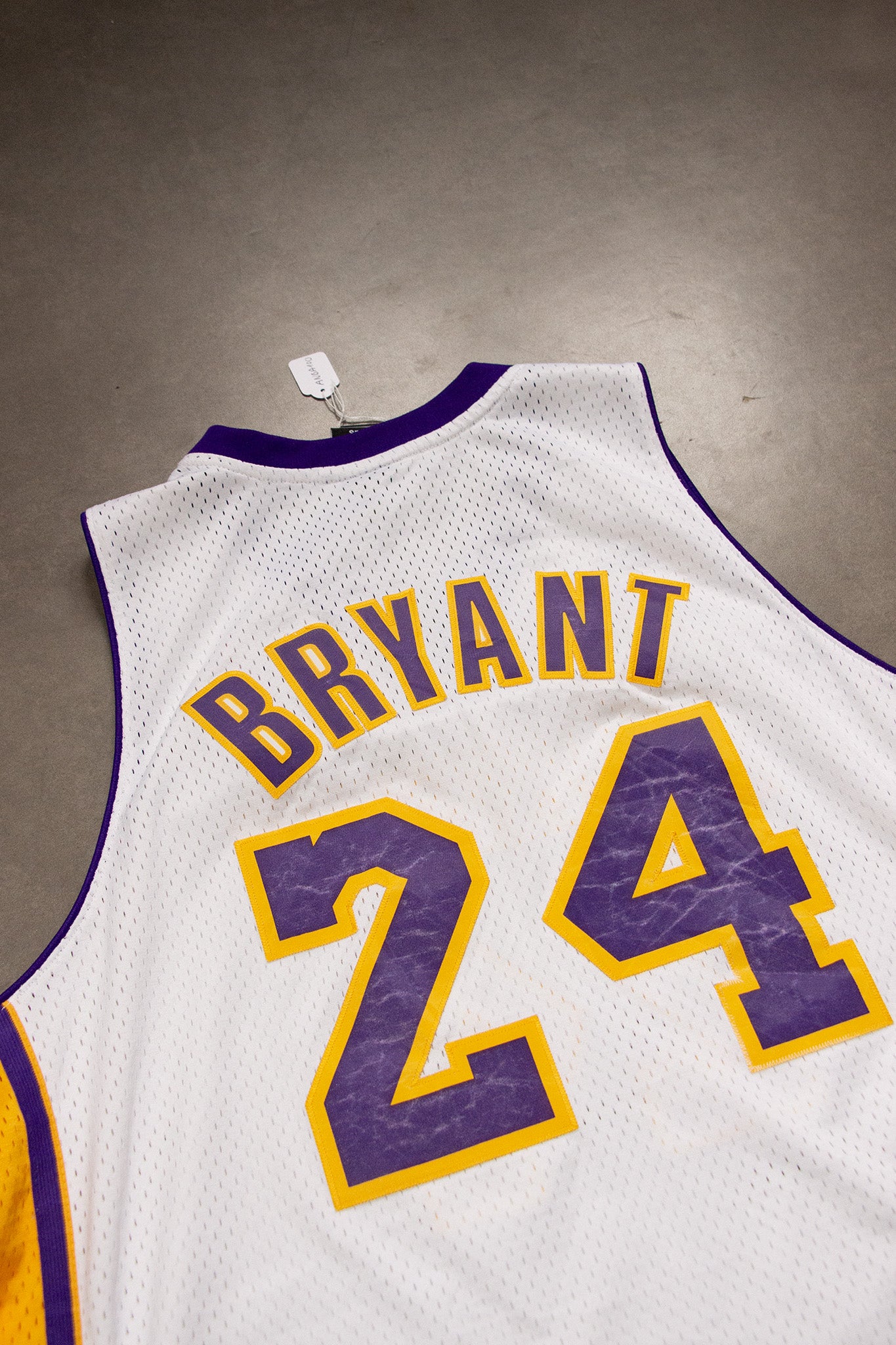 Kobe Bryant Los Angeles Lakers White Swingman Jersey