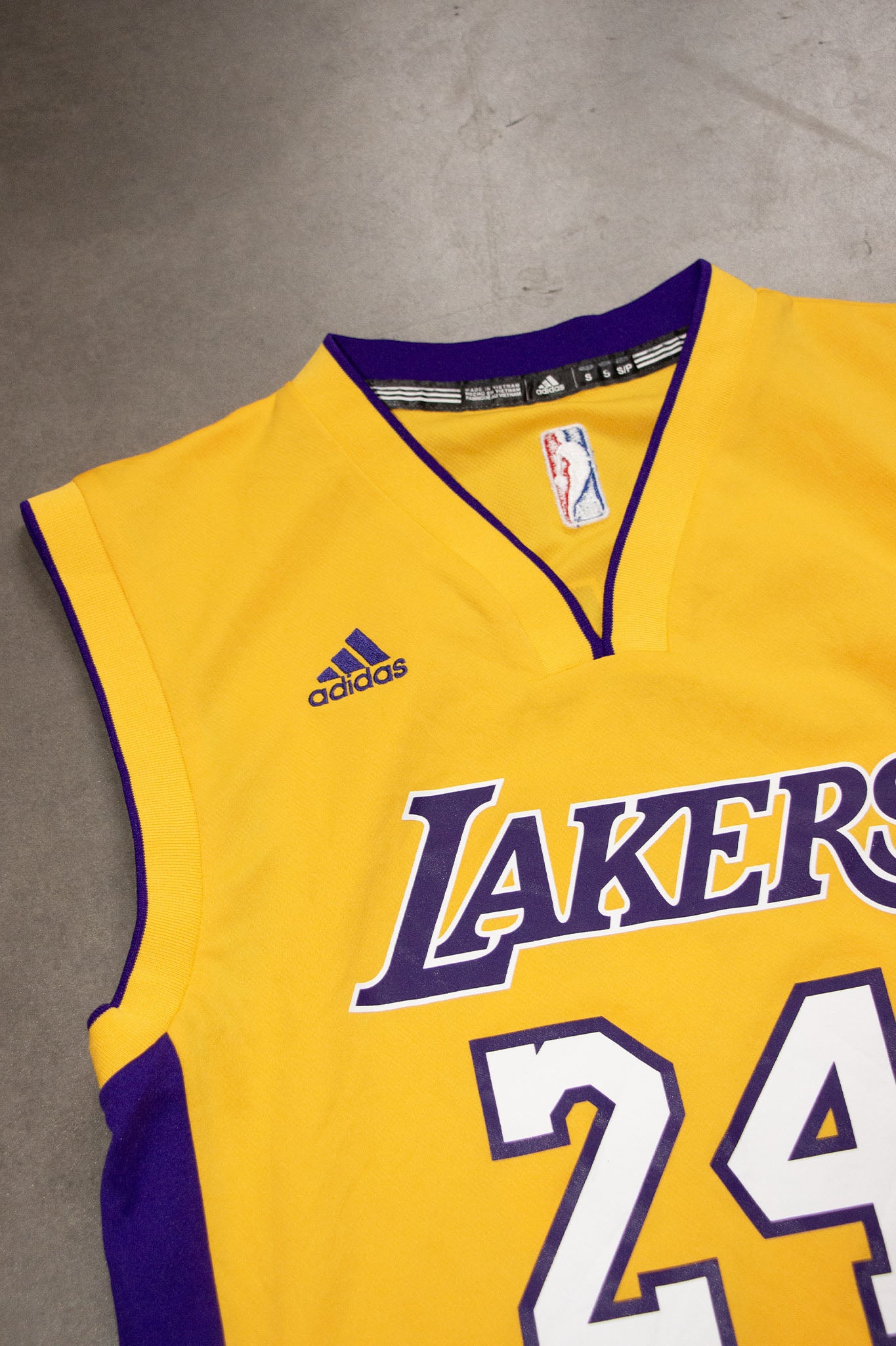 Kobe Bryant Los Angeles Lakers Yellow Replica Jersey