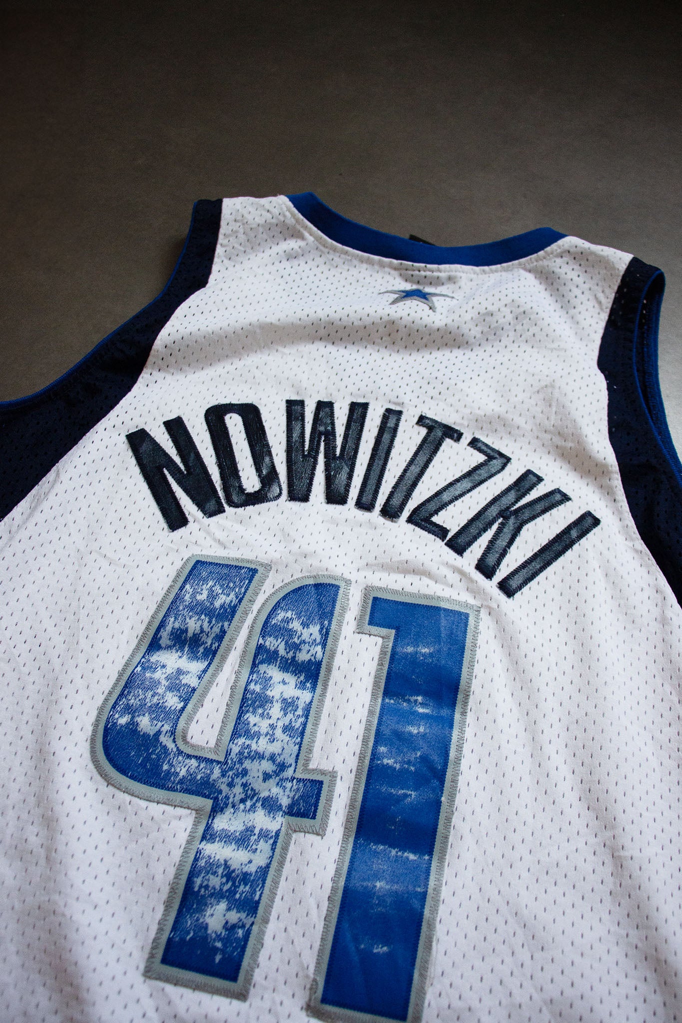 Dirk Nowitzki Jersey - Dallas Mavericks Swingman 